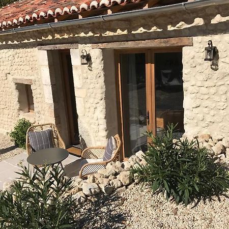 Bed and Breakfast Les Ombrieres Porcheresse Экстерьер фото