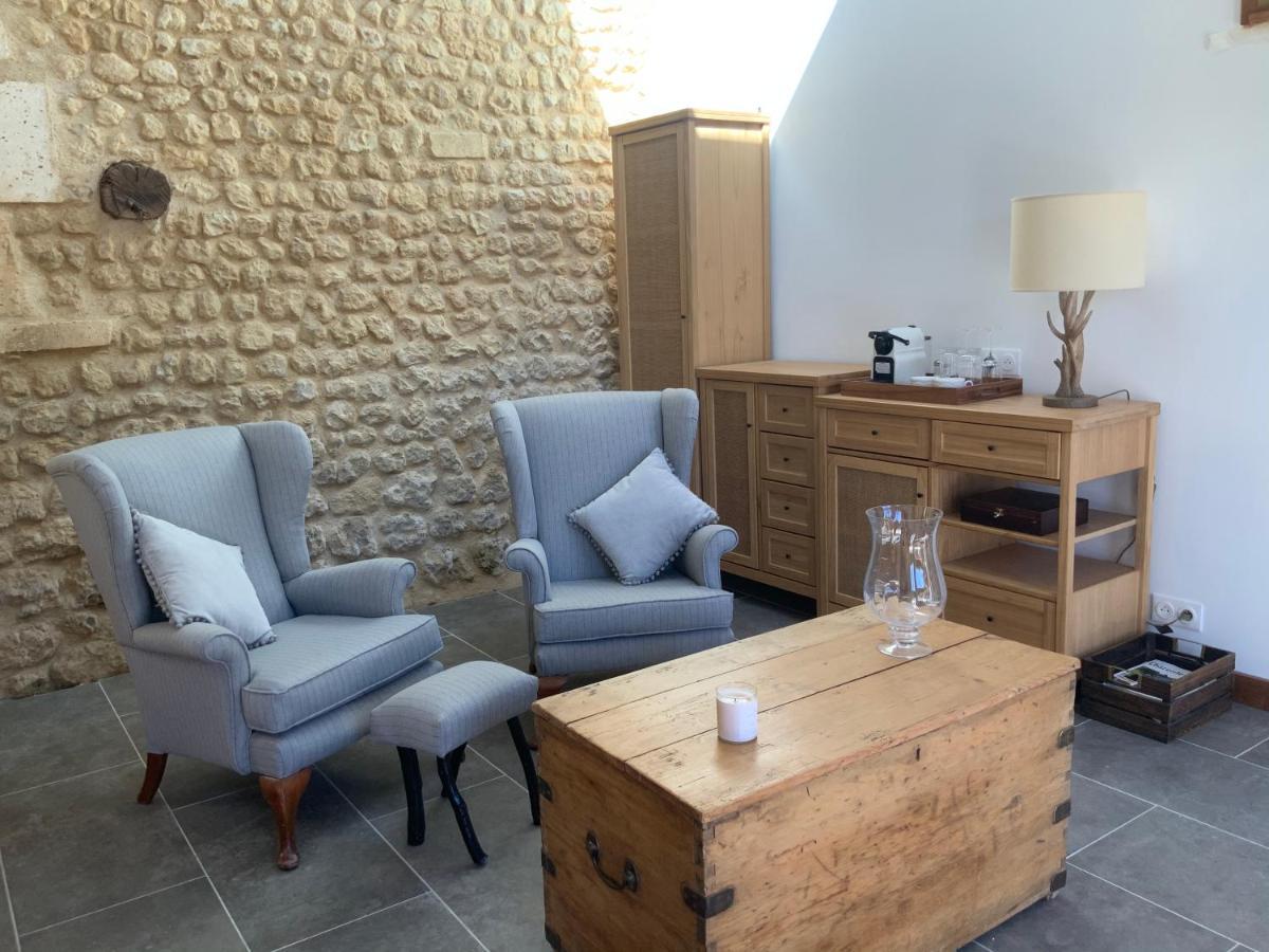 Bed and Breakfast Les Ombrieres Porcheresse Экстерьер фото