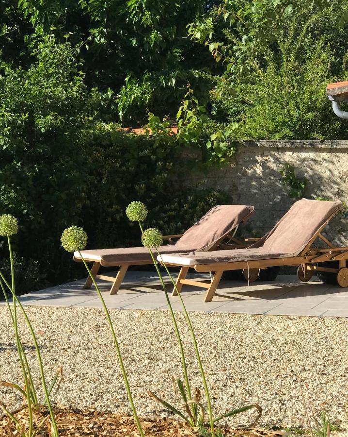 Bed and Breakfast Les Ombrieres Porcheresse Экстерьер фото
