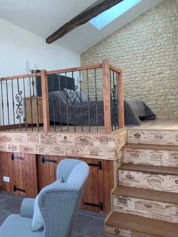 Bed and Breakfast Les Ombrieres Porcheresse Экстерьер фото